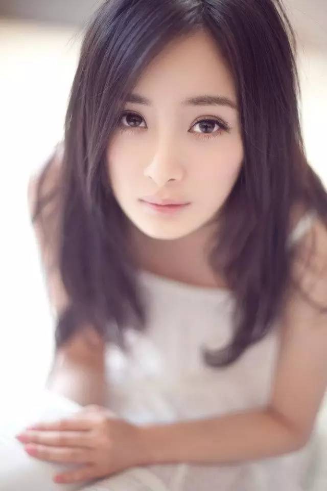 霓虹之下